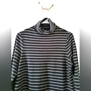 Land's End Black and Gray stripe Turtleneck Top. Misses Size M